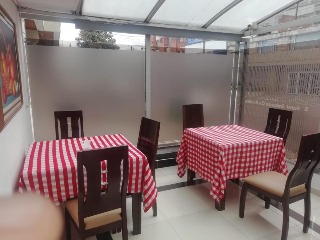 Embassy On Holidays Bogota Ngoại thất bức ảnh